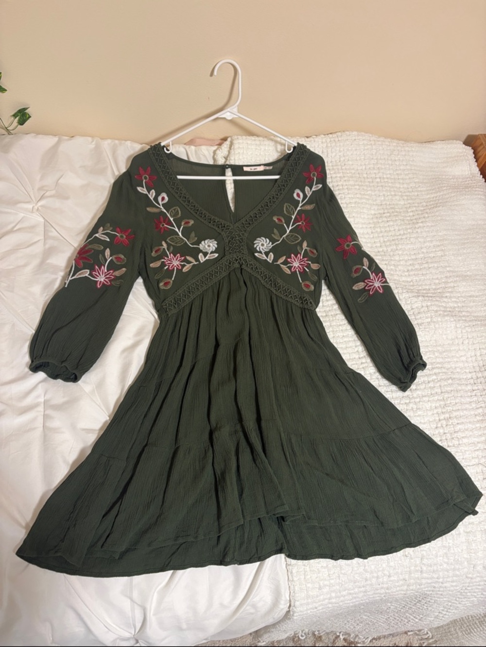 Embroidered Olive Green Long Sleeve V-Neck Dress